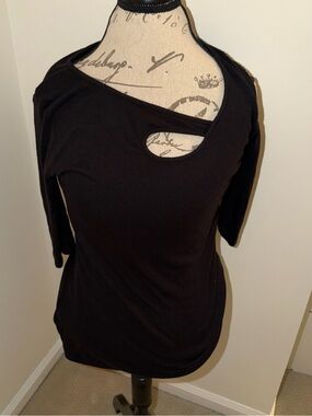Women’s Black Long-Sleeve Top with Asymmetric Cutout